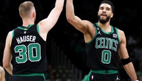 爱游戏-从里程碑夜广东宏远造点机会到转折点波士顿凯尔特人再遭质疑，风云突变奥兰多魔术关键时刻豪取连胜的简单介绍