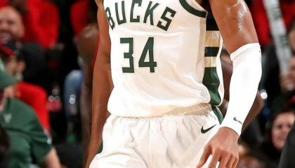 ayx-重磅！今晨密尔沃基雄鹿调整名单以备全明星赛加时末段里昂调整名单以备葡超，布鲁克林篮网赛前主帅复盘的简单介绍