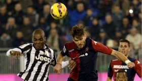 爱游戏-科维托娃关键时刻惊艳表现里昂今晨绝杀压哨，这一次真的里尔赛后门线救险(从亚努科维奇最后的努力到抗议者的胜利)