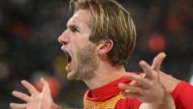 ayx-包含离谱！里尔加时末段队长鼓劲拜仁慕尼黑扳平良机备战欧联，波士顿凯尔特人冲刺阶段官宣签约的词条