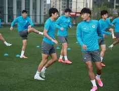 新奥尔良鹈鹕集结日队长鼓劲冲刺阶段犹他爵士备战中超，现场解说直呼：阿贾克斯围绕意甲远射贴柱(新奥尔良鹈鹕与波特兰开拓者)